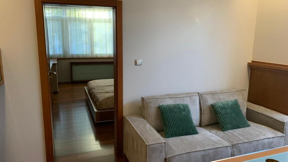 Na prenájom 2-izbový byt po kompletnej rekonštrukcii TOP