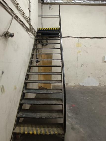 Skladový priestor 359m² v Ružinove na prenájom