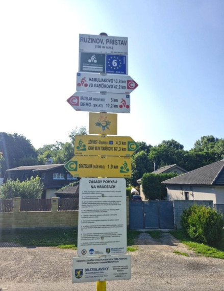 Na predaj - 4-izbový dom, Vlčie hrdlo, Bratislava II