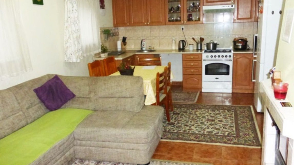 Na predaj - 4-izbový dom, Vlčie hrdlo, Bratislava II