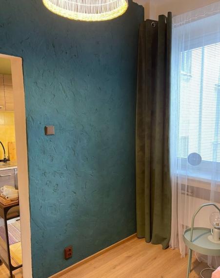 Dizajnový byt v srdci Bratislavy – 42 m² pokoja a funkčnosti