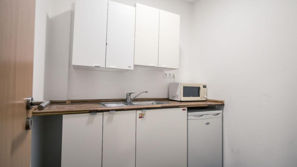 Reprezentatívna polyfunkčná budova so skladom a parkovaním v atraktívnej lokalite, Bratislava - Nové Mesto TOP