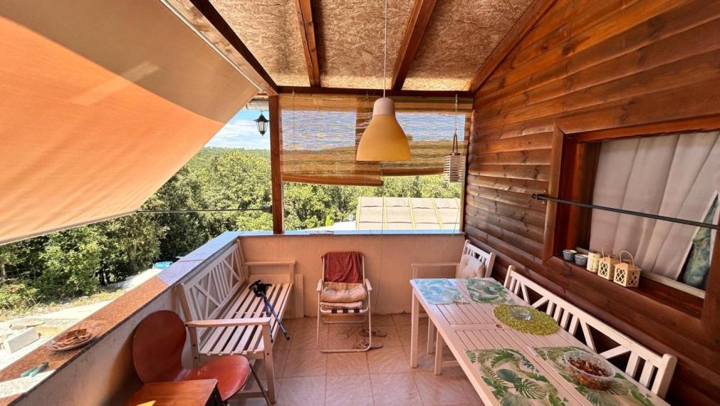 Kúzelná ekologická chatka v Duga Uvala – Iba 400 m od mora!