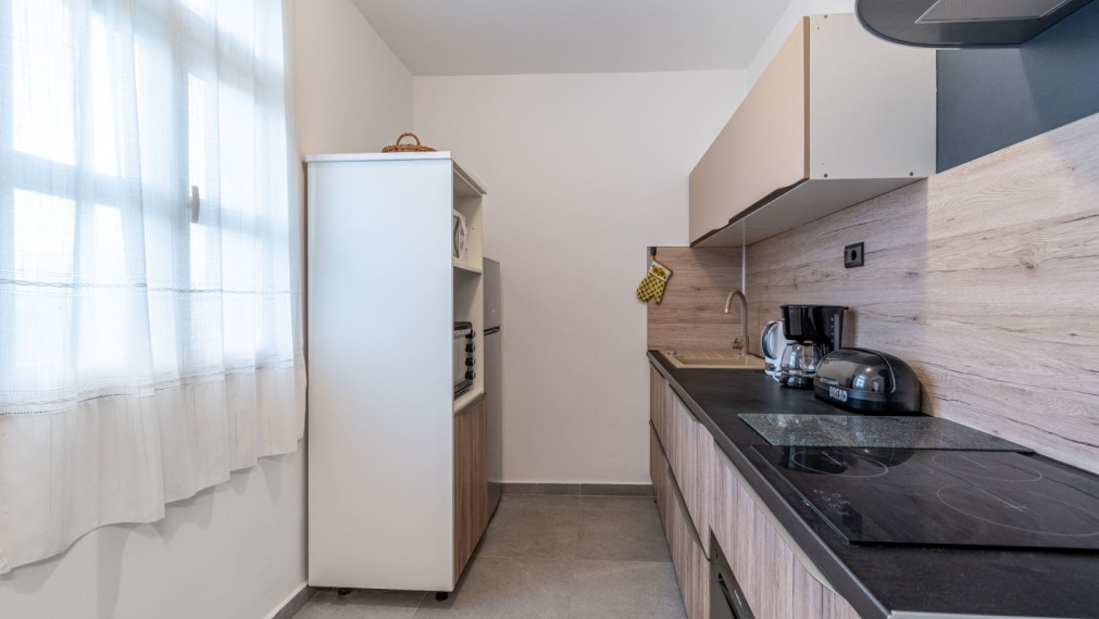 Krásny dvojdom s bazénom a výhľadom na more – Peruški