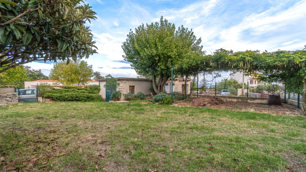 Krásny dvojdom s bazénom a výhľadom na more – Peruški