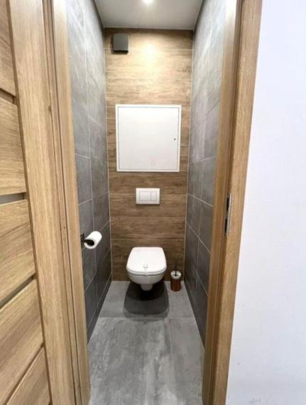 Na prenájom zrekonštruovaný 2i byt, Komárnická ulica