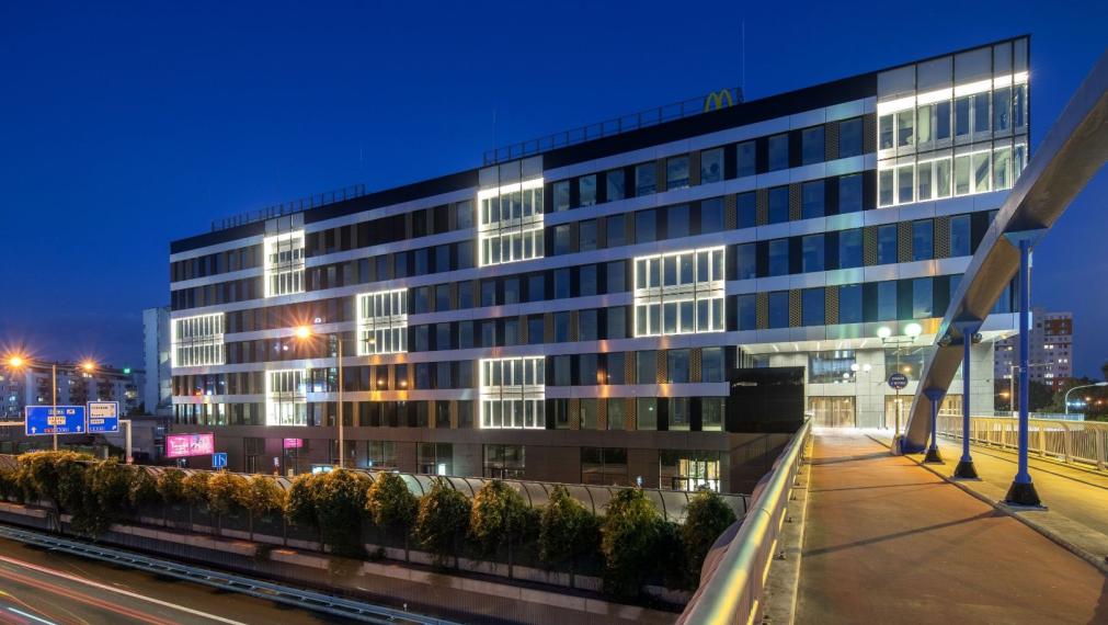 Obchodné priestory vhodné na showroom či predajňu v projekte EINPARK, Einsteinova-Petržalka