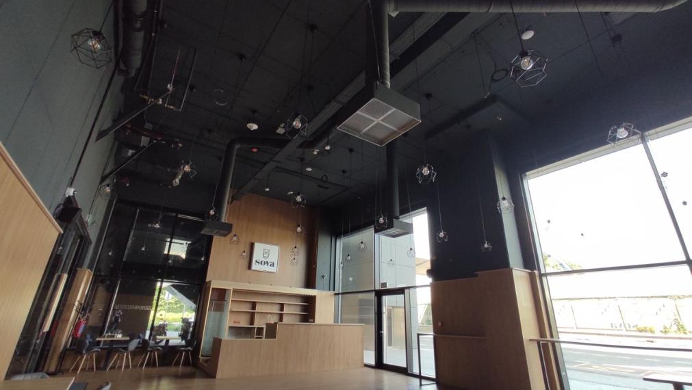 Obchodné priestory vhodné na showroom, EINPARK, Einsteinova-Petržalka