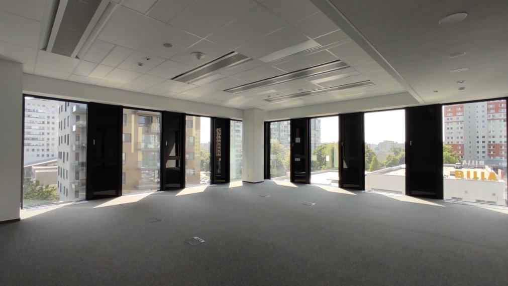 Reprezentatívne kancelárske priestory 169m2, EINPARK, Einsteinova – Petržalka