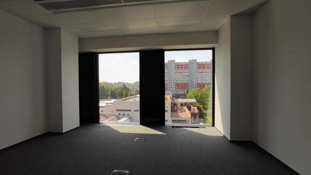 Reprezentatívne kancelárske priestory 169m2, EINPARK, Einsteinova – Petržalka