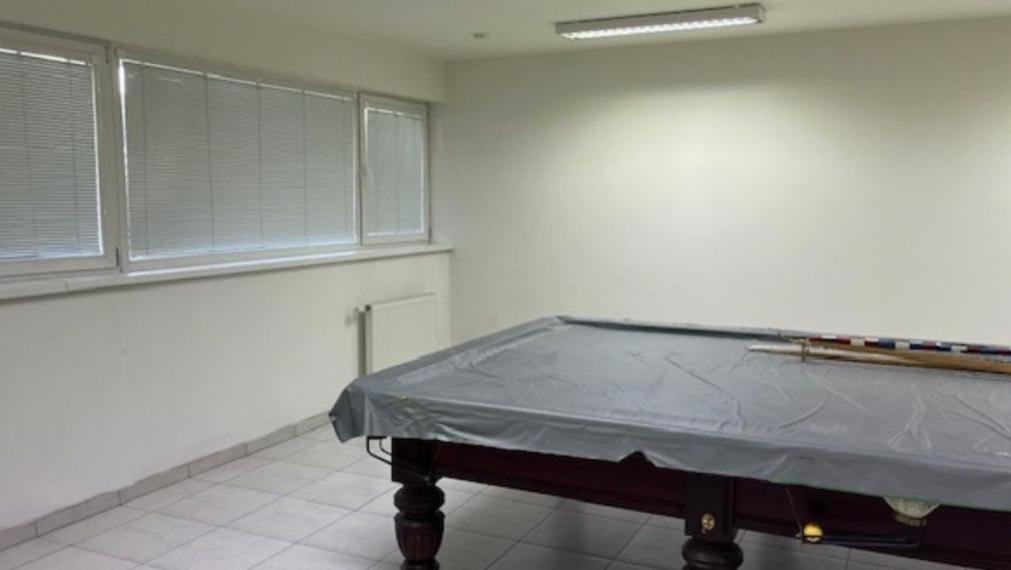 Komerčné priestory na predaj - Na Piesku, Bratislava II 