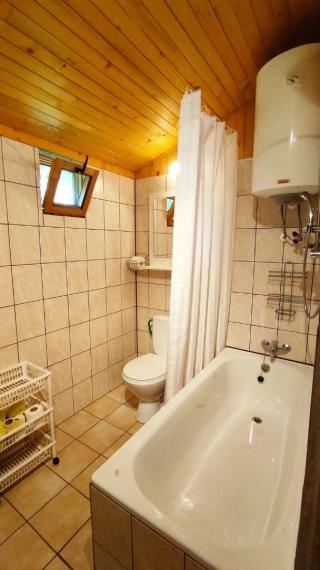 Chata v nádhernom prostredí iba 12 km od Malaciek