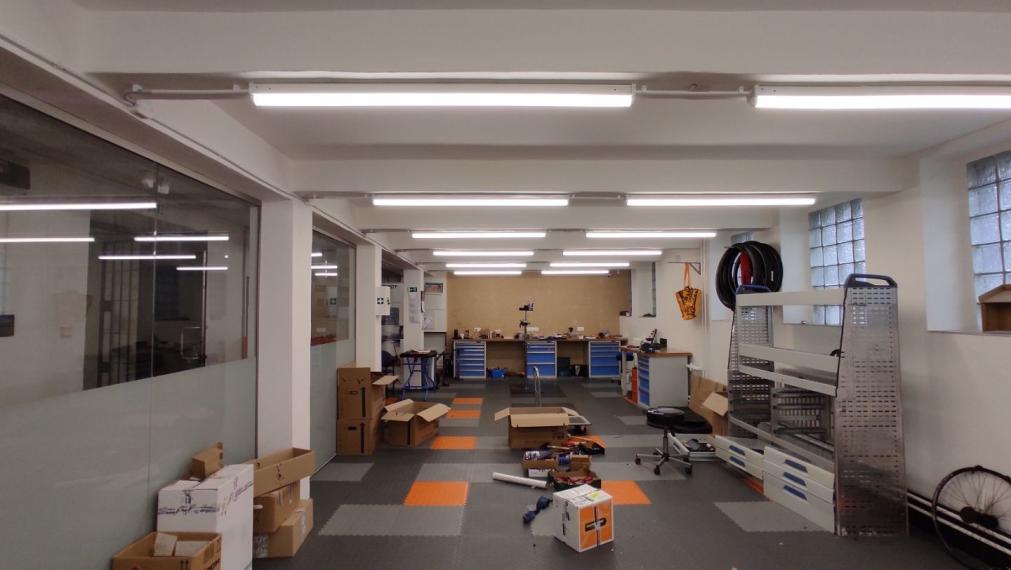 Obchodno-servisno skladový priestor na Račianskej ulici v Novom Meste, 140 m2