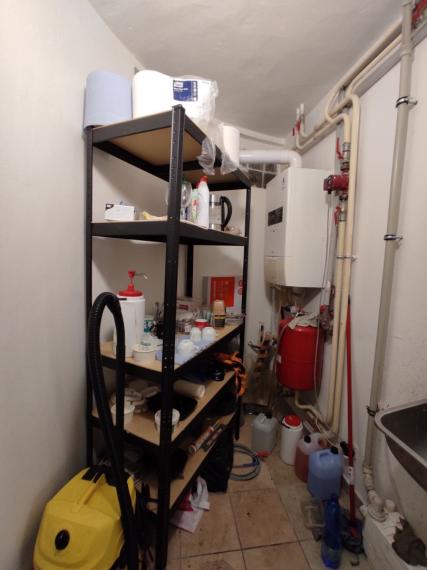 Obchodno-servisno skladový priestor na Račianskej ulici v Novom Meste, 140 m2