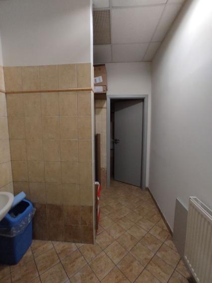 Administratívny celok 4 kancelárií 200m2, s terasou a parkovaním, Račianska ulica, BA3