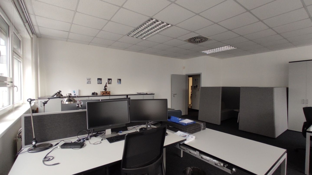 Administratívny celok 4 kancelárií 200m2, s terasou a parkovaním, Račianska ulica, BA3