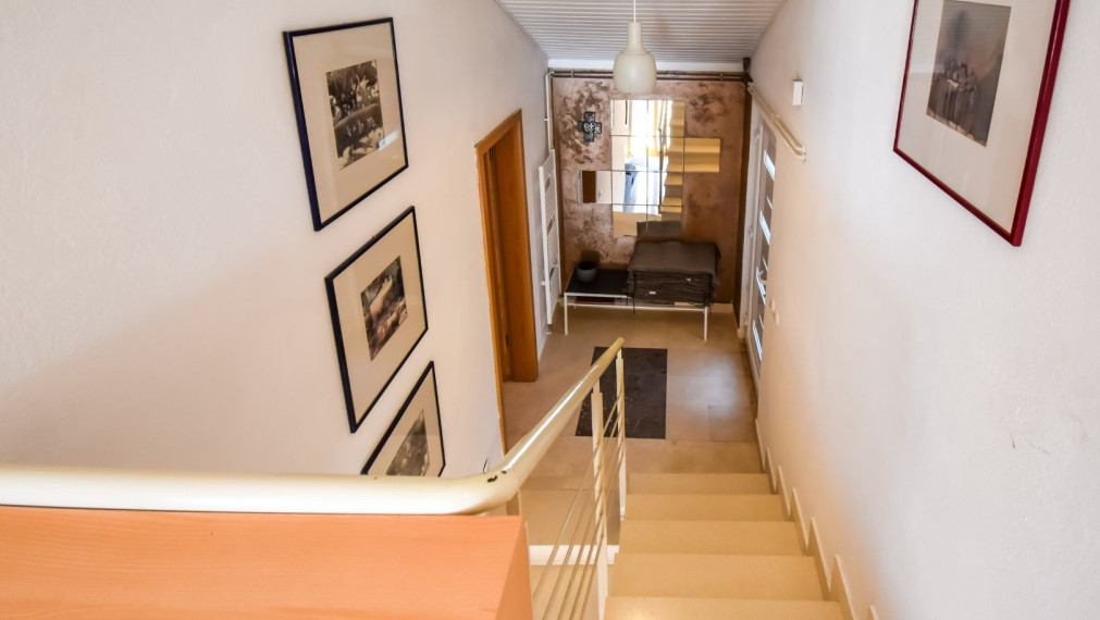 Priestranný dom s výhľadom na more, atraktívna lokalita, Splitska, ostrov Brač