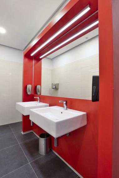 Kancelársky celok v reprezentatívnom historickom objekte v centre, 145 m2