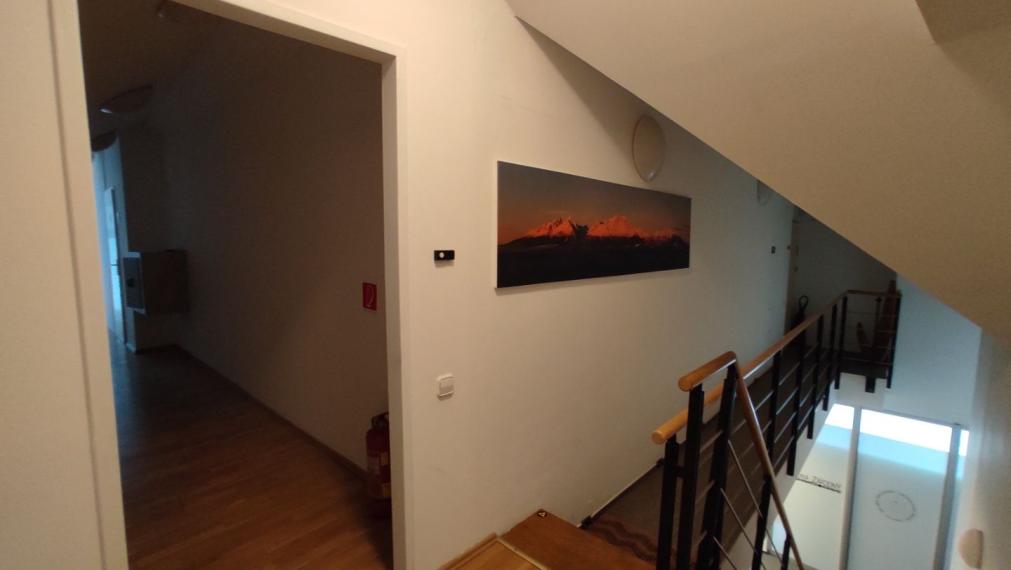 Kancelársky celok v reprezentatívnom historickom objekte v centre, 193,8 m2