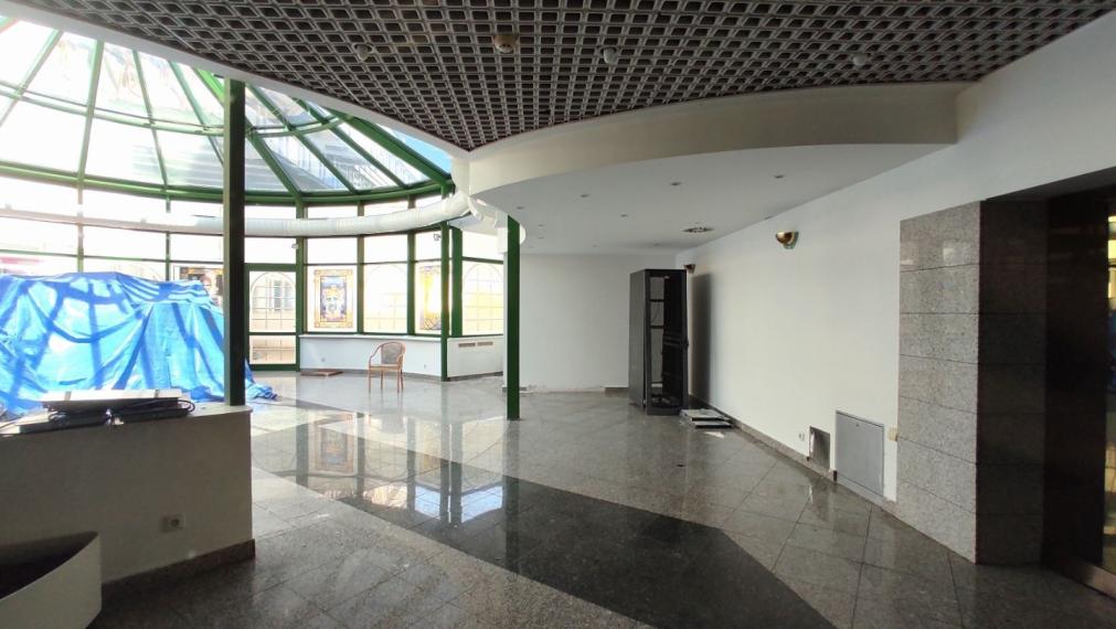 Kongresová sála, lobby, kuchyňa, jedáleň a príslušenstvo na prenájom, Holiday Inn-Bratislava 2, 3.000m2