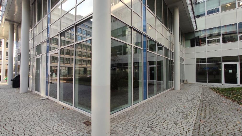 Obchodné priestory v Apollo BC 2, Prievozská-Ružinov