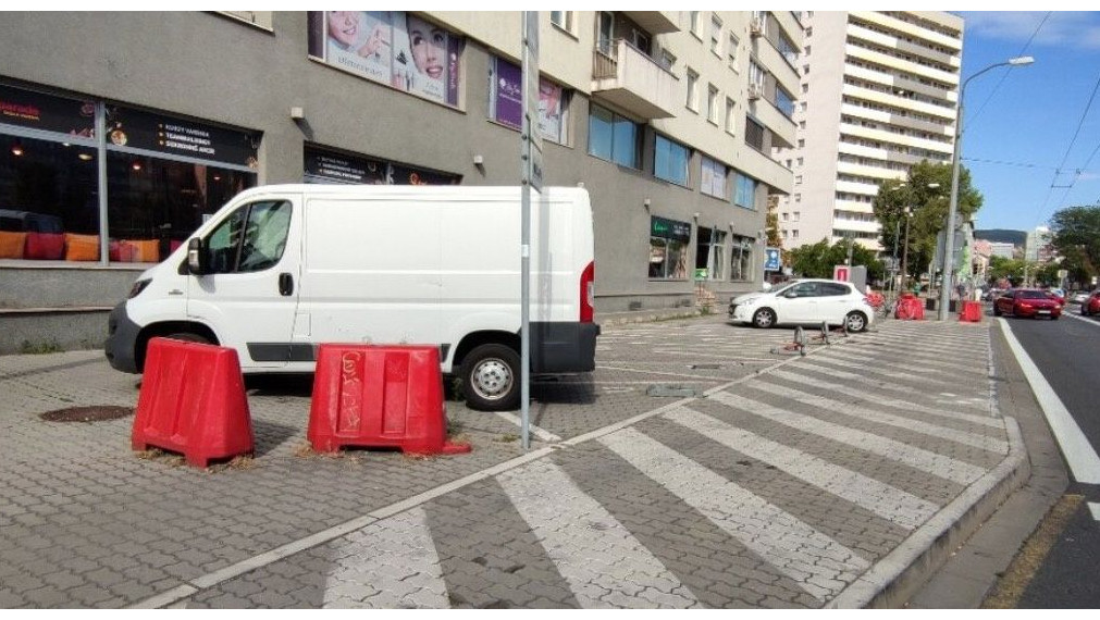 Parkovacie miesto na predaj - ul. Miletičova, Bratislava II