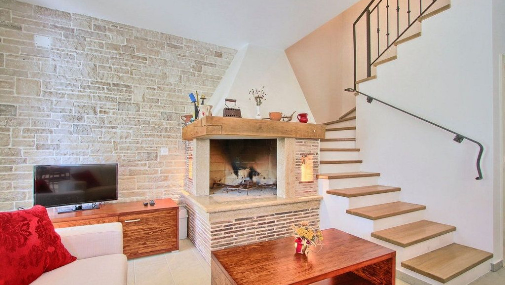 Vila v pokojnom prostredí nad zálivom Raška