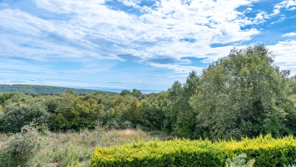 Dom vo Valture len 1 km od mora na predaj