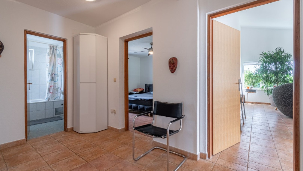 Dom vo Valture len 1 km od mora na predaj