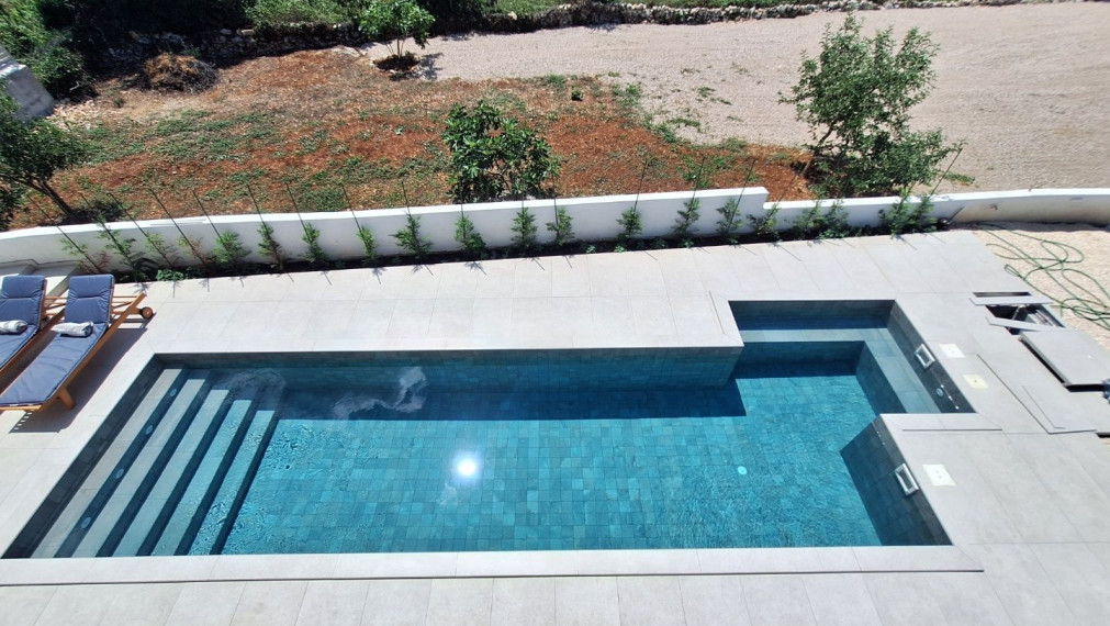 Vila s bazénom, 4 spálne, novostavba – oblasť Šibenik