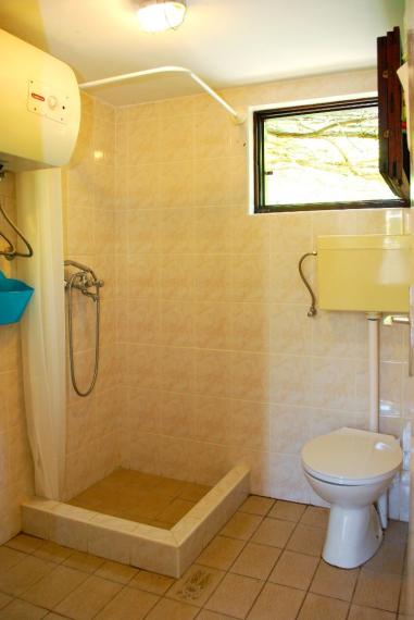 Pôvabný dom s dvomi terasami v srdci Visu, blízko pláže