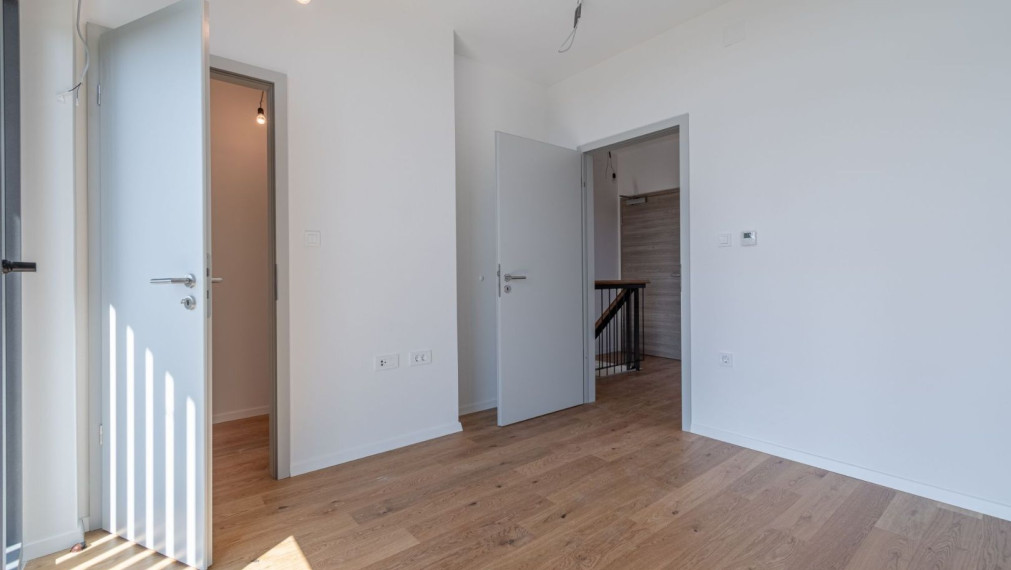 Moderný nový rezidenčný komplex v Gripole, Rovinj
