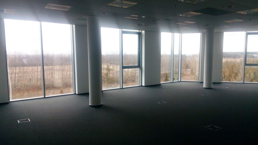 Kancelársky priestor v blízkosti letiska na prenájom