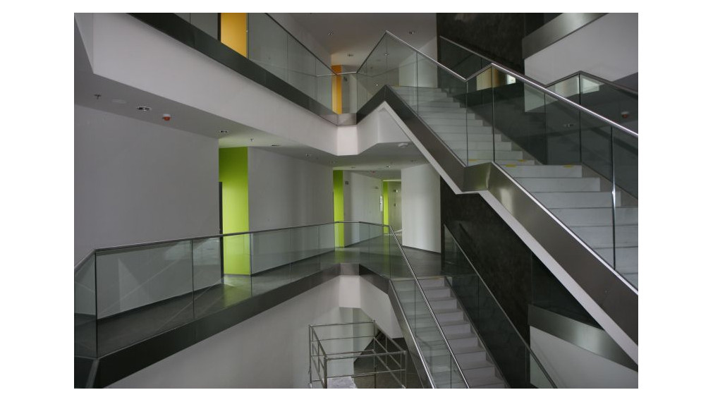 Kancelársky priestor v blízkosti letiska na prenájom