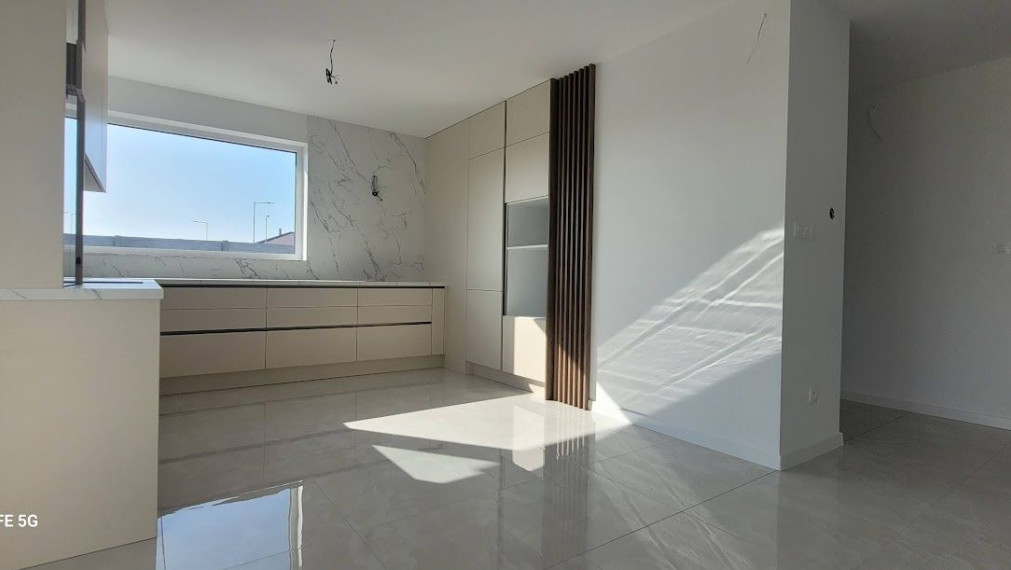 Nadštandardná novostavba 4 izbový bungalov hneď k nasťahovaniu