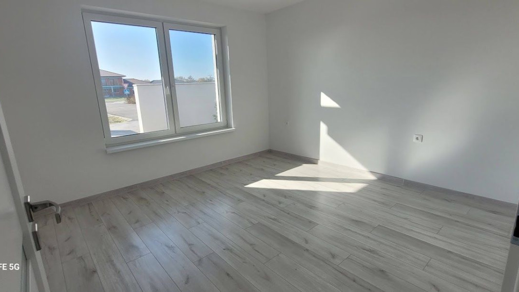 Nadštandardná novostavba 4 izbový bungalov hneď k nasťahovaniu