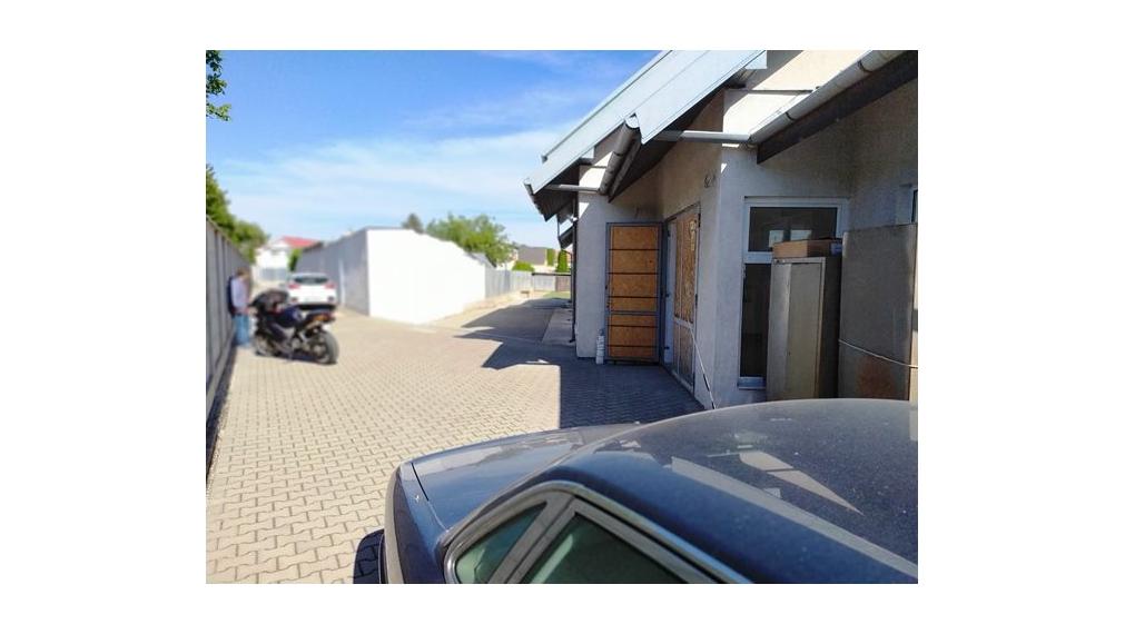 Výrobno-skladový objekt s administratívou na predaj