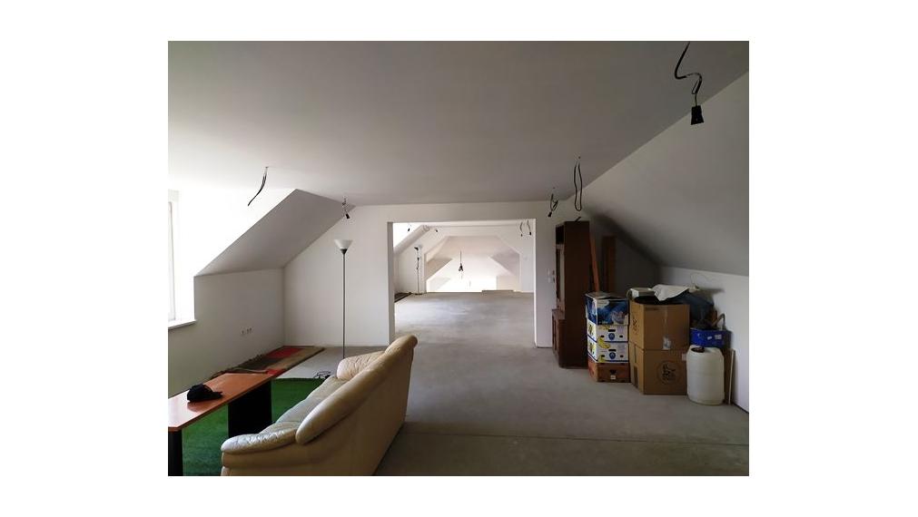 Výrobno-skladový objekt s administratívou na predaj