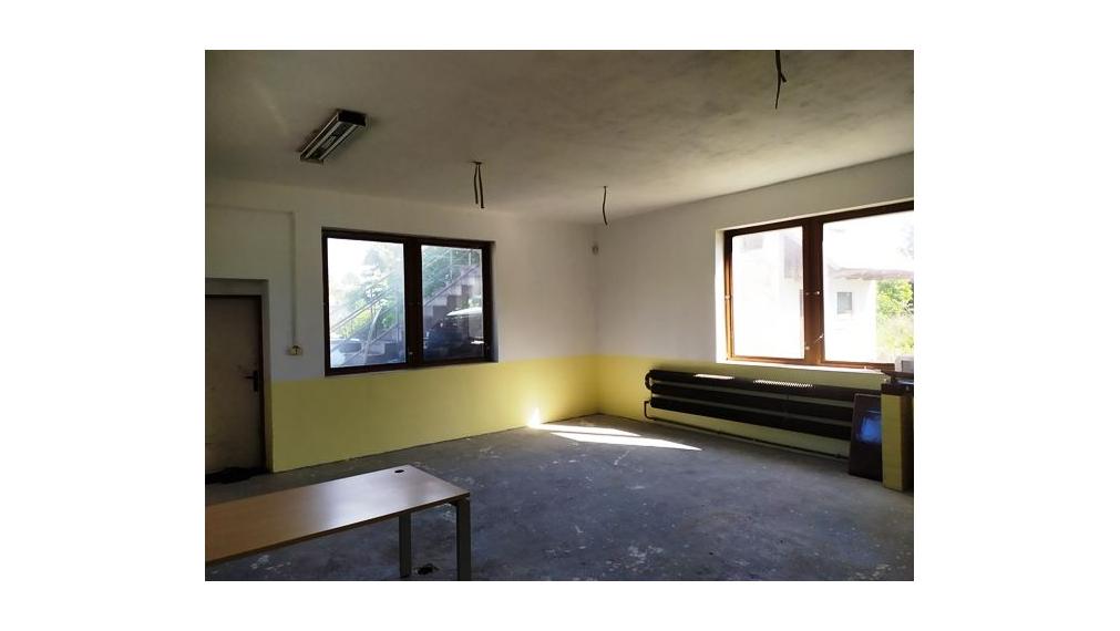 Výrobno-skladový objekt s administratívou na predaj