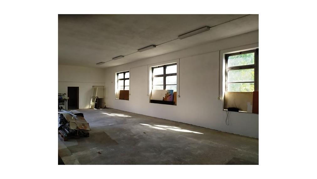 Výrobno-skladový objekt s administratívou na predaj