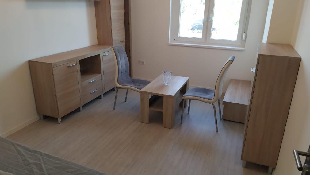 MIMORIADNA PONUKA !  2-izbový byt v novostavbe s parkovacím státím