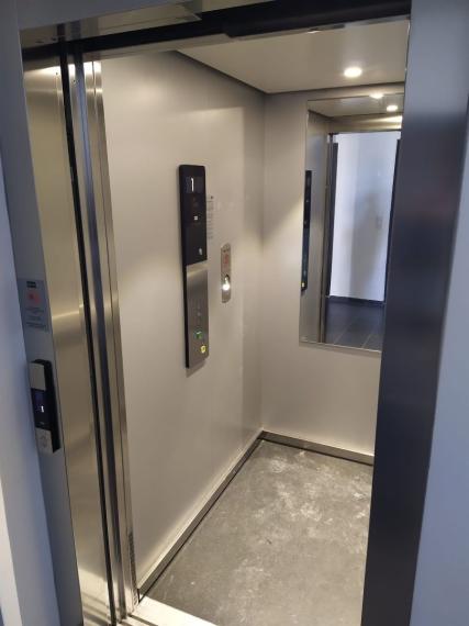 MIMORIADNA PONUKA !  2-izbový byt v novostavbe s parkovacím státím