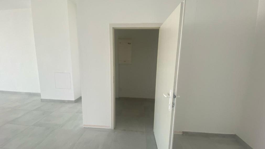 Obchodný priestor na prenájom - ul. Údernícka, Bratislava V 