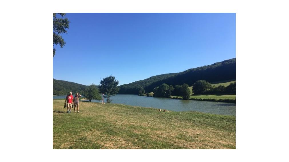 Chata pri jazere na predaj, Stará Turá - Dubník