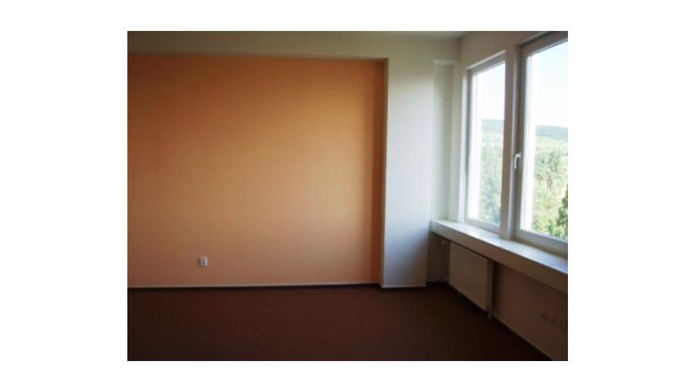 Kancelársky a skladový priestor v mestskej časti Vajnory