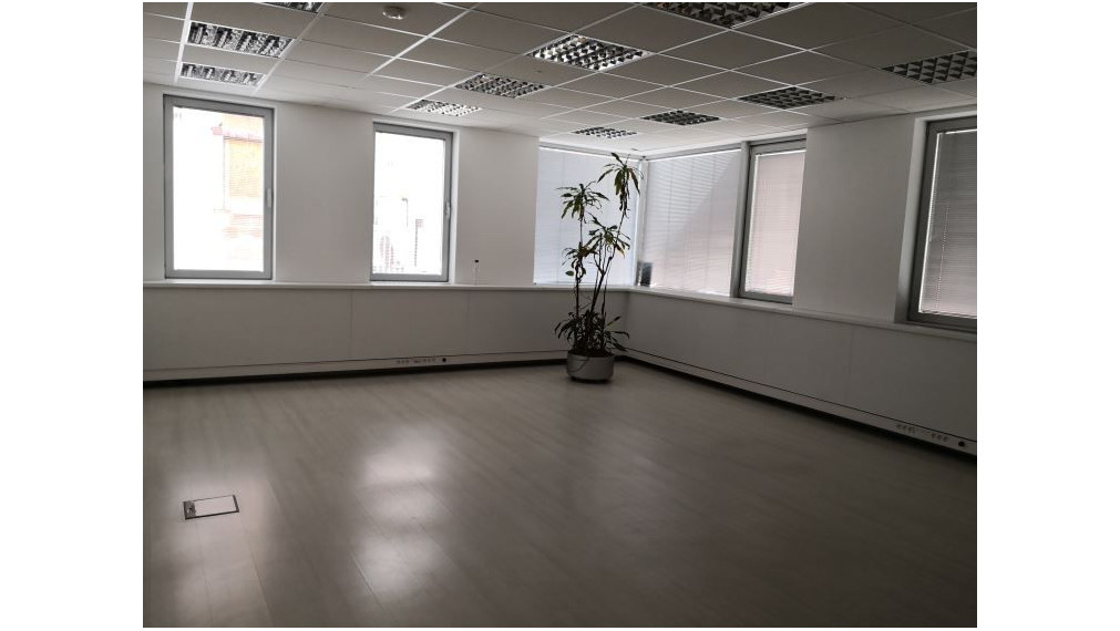 Prenájom Open spacu - Palisády, 130 m2