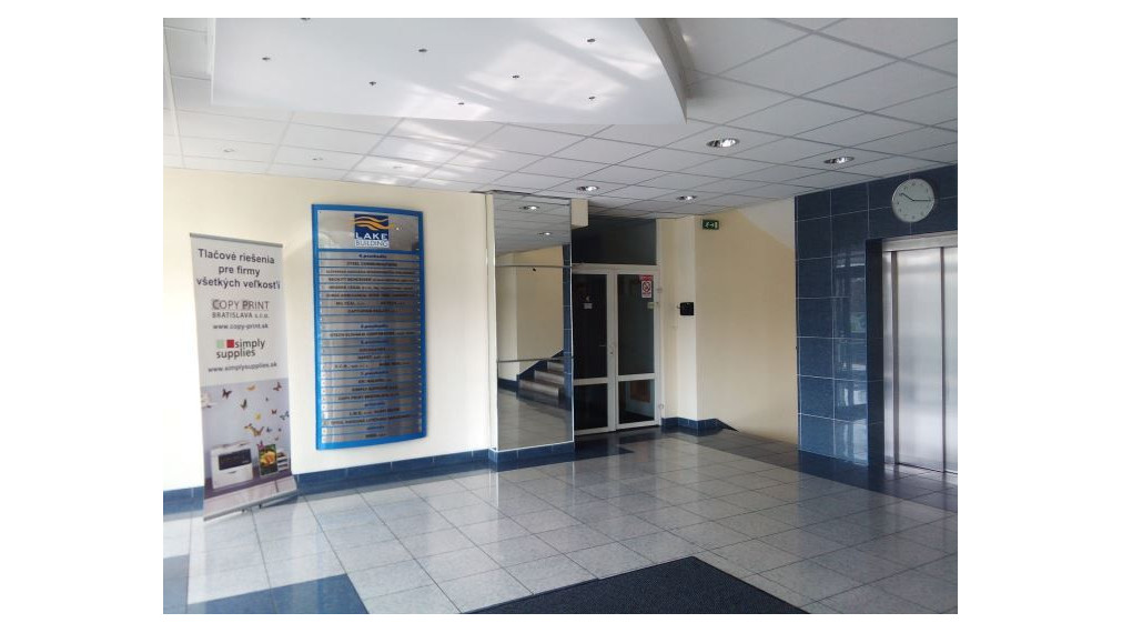 Reprezentatívne kancelárie s výhľadom na jazero, 245 m2