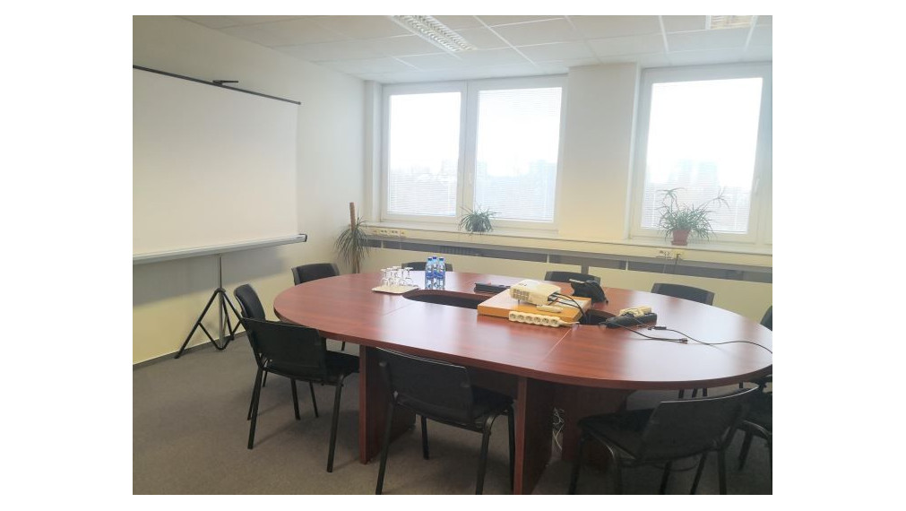 Reprezentatívne kancelárie s výhľadom na jazero, 245 m2