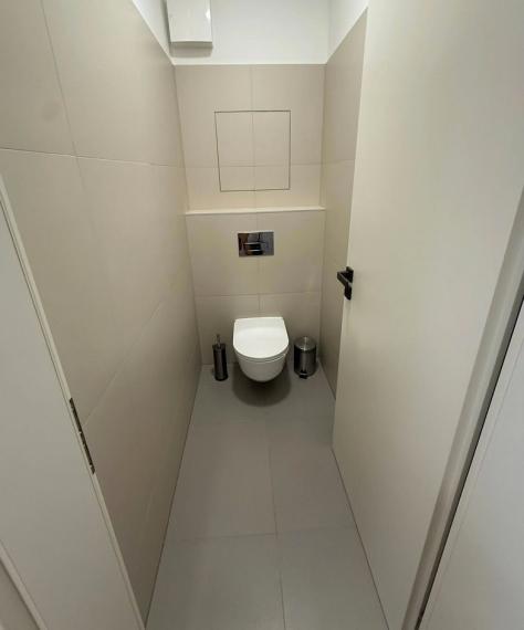 Kompletne zariadený 3i byt na predaj -  Fialová ulica, Petržalka