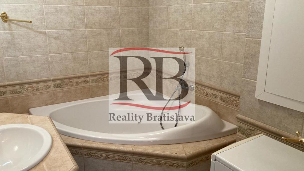 Byt prenájom - ul. Seberíniho, Bratislava II TOP